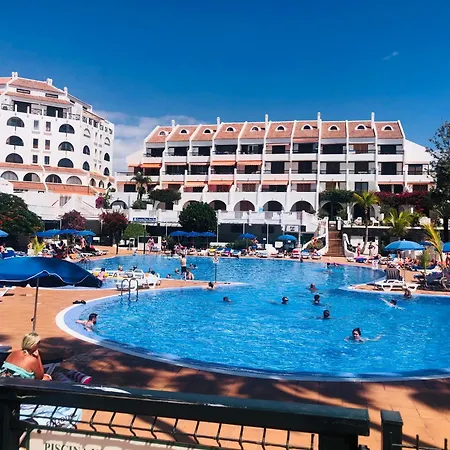 Lux Parque Santiago2 Americas First Line *